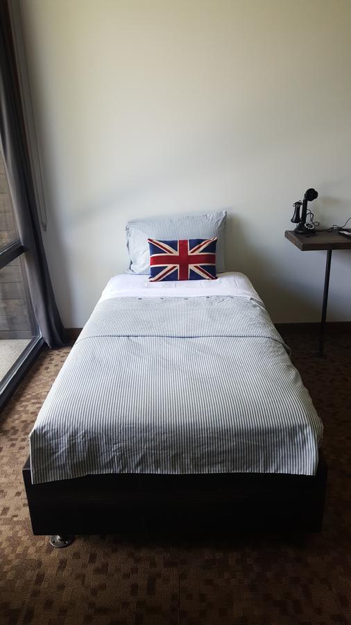 Okoboji Commons Hotel Экстерьер фото